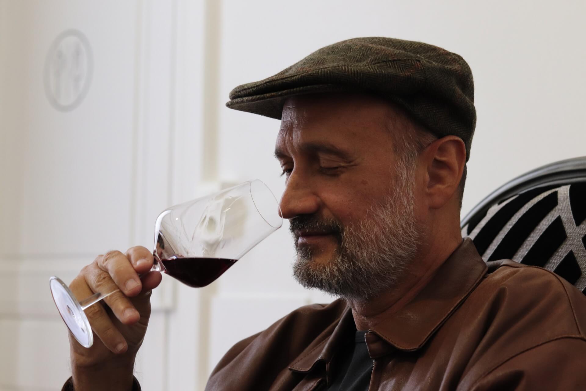 Dario est brésilien et nous livre son témoignage au sujet des vins de Bourgogne.