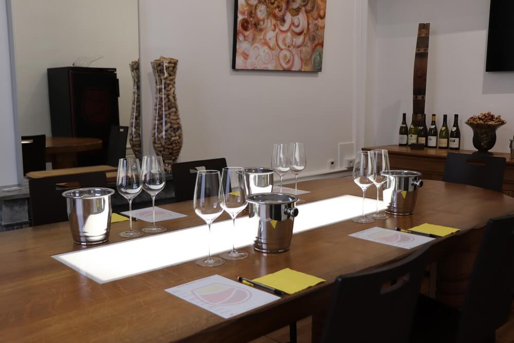 Salle de dégustation Hotel de Rouvray à Beaune, lieu des cours d'œnologie de Sensation Vin